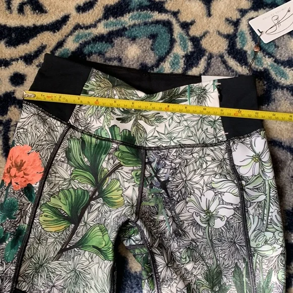 NWT CALIA by Carrie Underwood limited edition workout tight - Picture 10 of 13